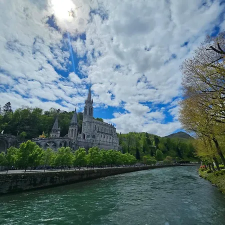 Apartament Chez Maria *